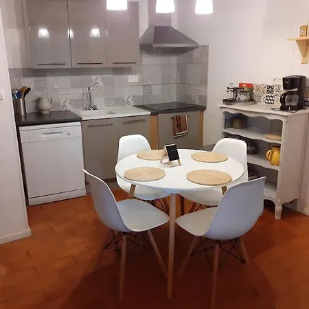 Maison Chaleureuse Pres De Lagrasse Corbieres